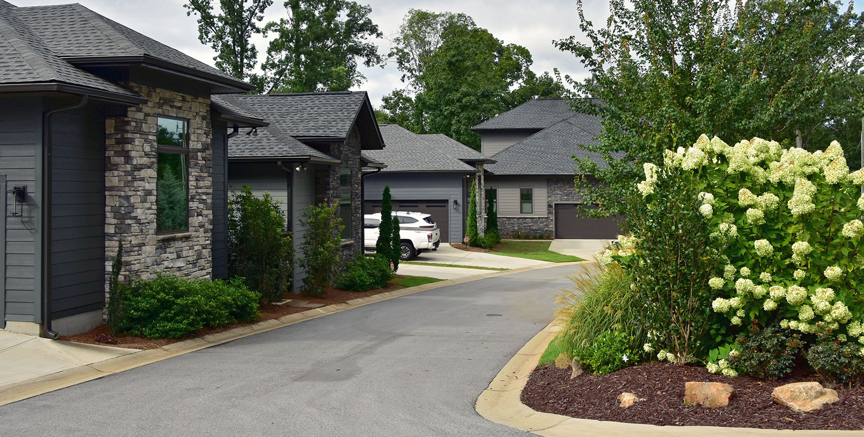 Arbor Land Design Mohawk Drive Residential Landscaping