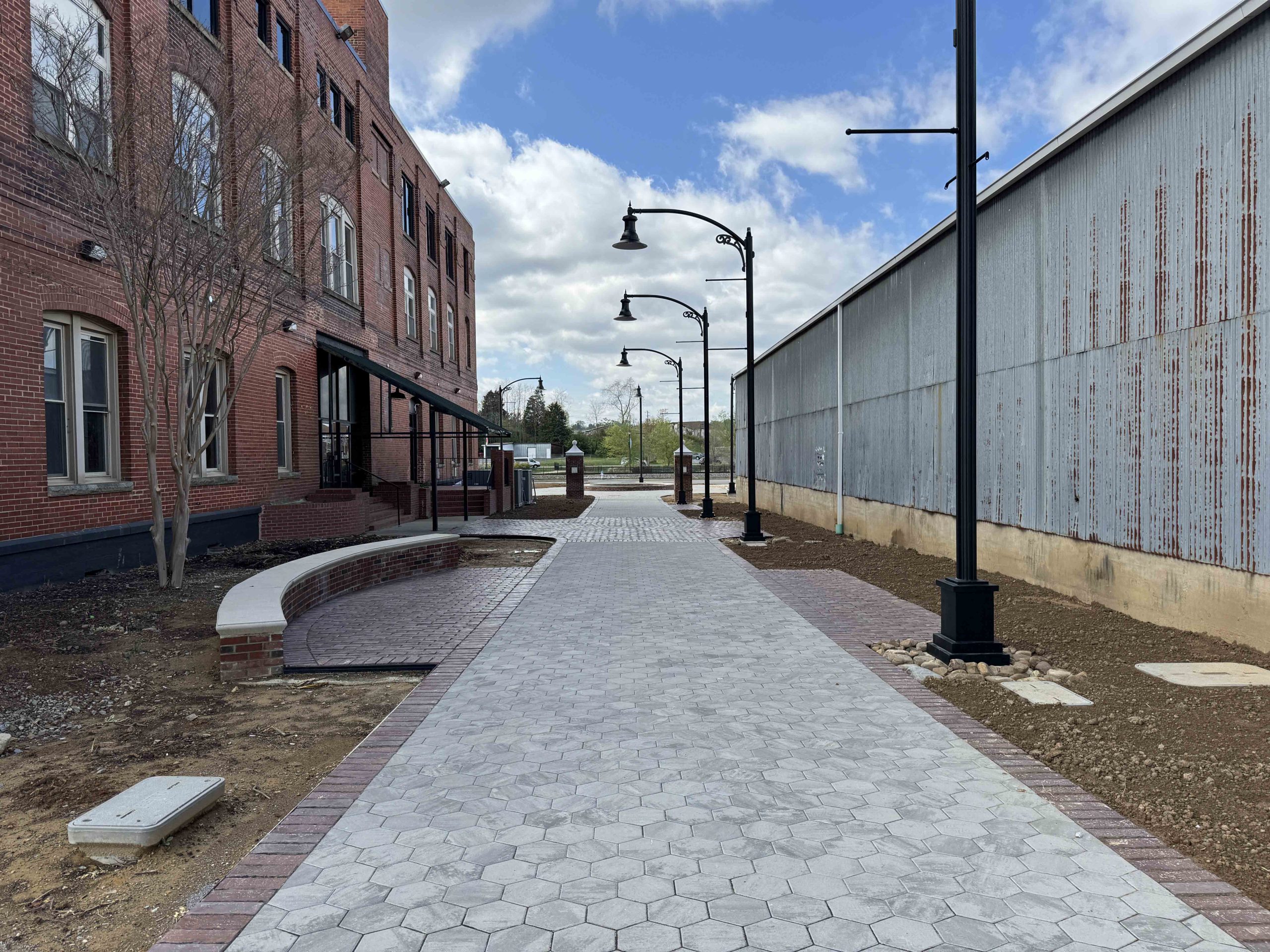 Walnut St Arbor Land Design
